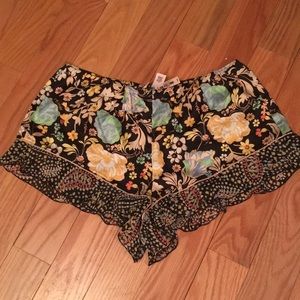 NWT Victoria’s Secret Ruffle Sleep Short